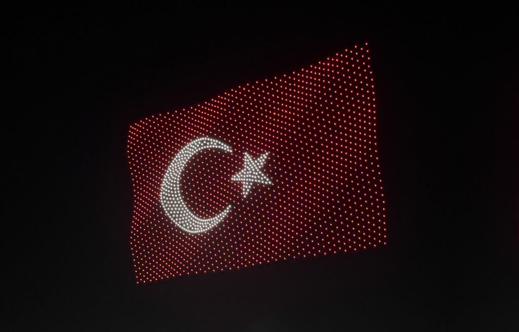 Gazi Koşusu’nun 100. yılında Türkiye rekoru: 2.026 drone, İstanbul